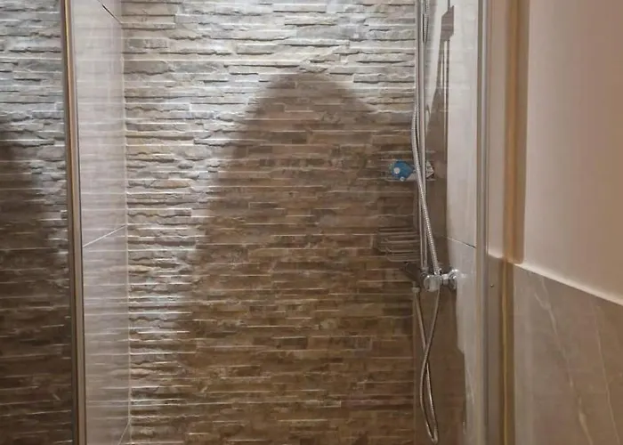 Apartment Attenant A Cremieu